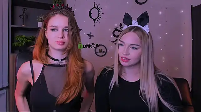 angie_foxy1