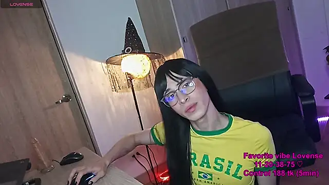 Andy_Roses live sex cam