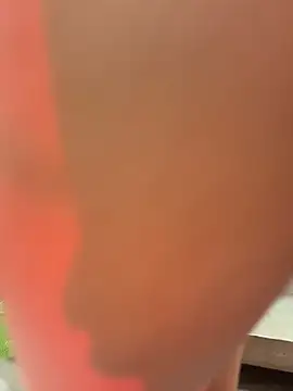 rosiechell_ (F teen) - bounce that ass