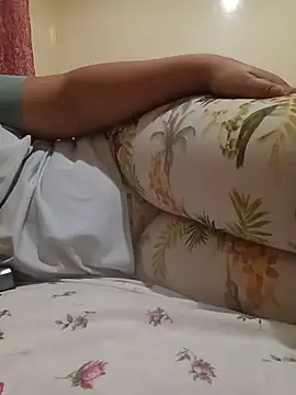 Farah-_nono