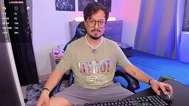 DaviidEvans_ live cam on StripChat