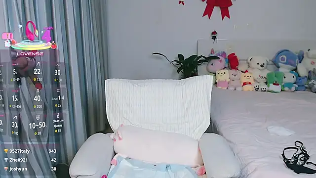 nanagaga live cam on StripChat