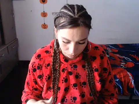 layanafuckass