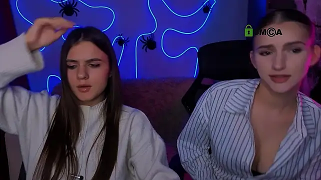 lisa_dark_