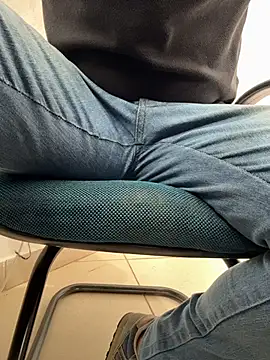 Tesao24hBR live cam on StripChat