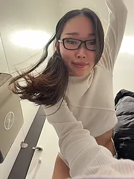 trytomakememoam (F young) - SQUIRT SHOW💦💦