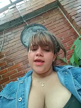 ivy_enjoy (F young) - Rub my pussy in