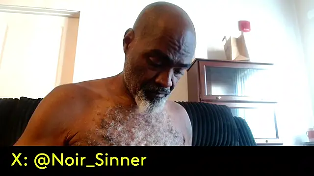 sinnernoir live cam on StripChat