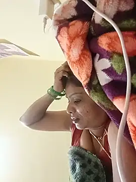 Nehaa702213 webcam