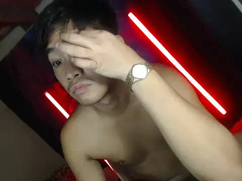 Yourbigcockasian_xx