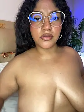 Molly__Beauty