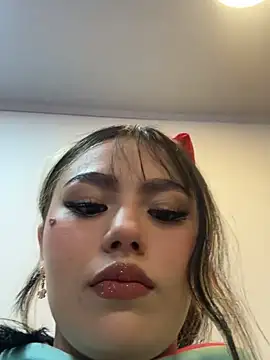 Vivienne_Veyra
