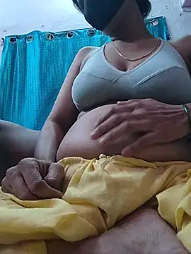 Crazy_Couple_143
