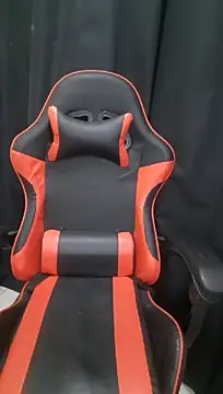 DianiQueenn