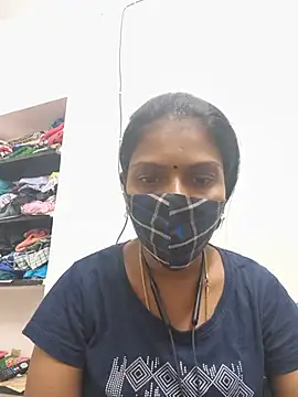 Tamil_Yalini12 live cam on StripChat
