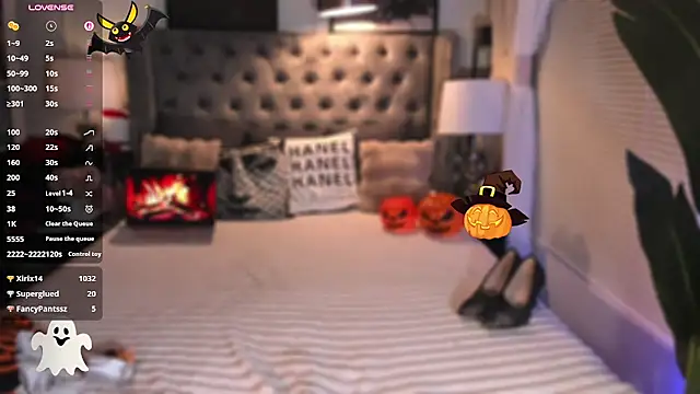 ParisianDoll live cam