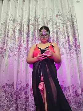 TANISHA-2026 live cam on StripChat