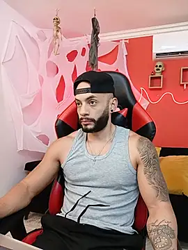Mike_savage3 live cam on StripChat