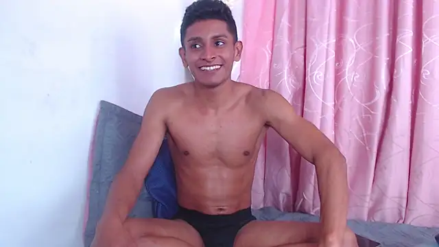_bigrick_ live cam on StripChat