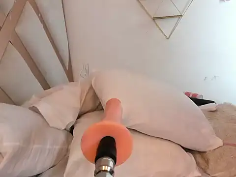 CharloteEvans__