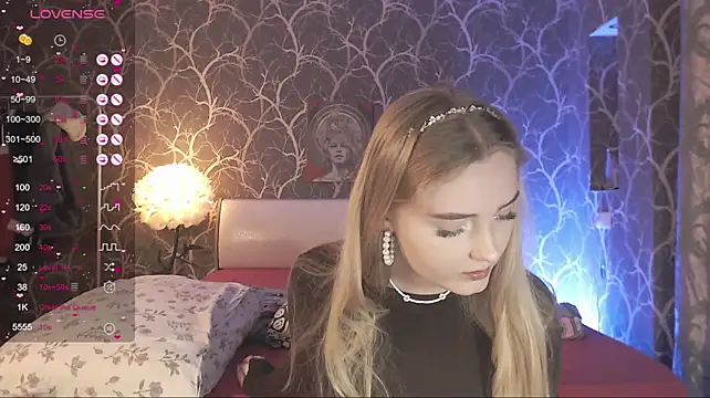 MiaMiaMeow webcam