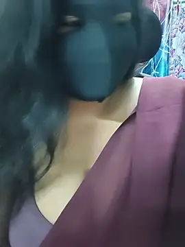 Liyaa_24 live cam on StripChat