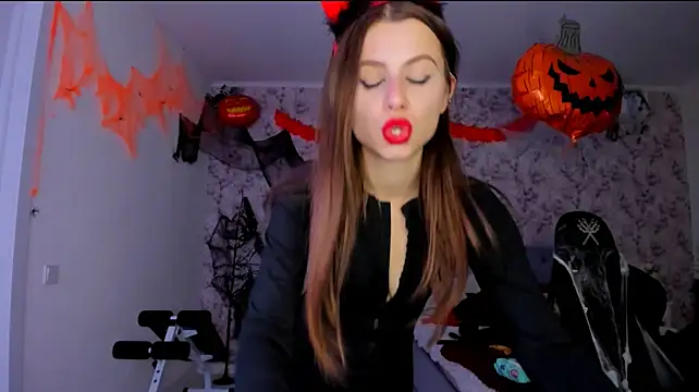 Hot_Molly5 live cam on StripChat