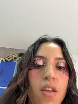 MeggyMae_