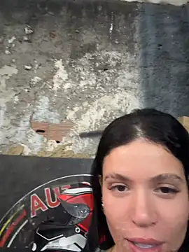 Rafaellaz's live stream