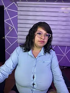 MiiaaJoness