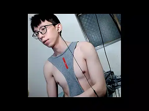 labyrinthos live cam on StripChat