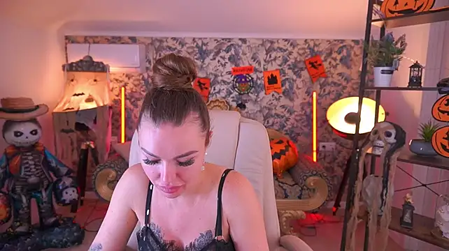 EmilyySecret live cam preview