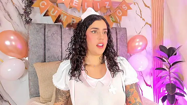 aihnoa_split18 (F young) - 1 finger in my tight asshole
