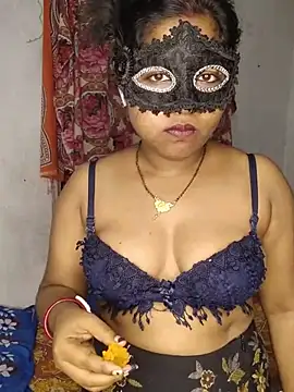 Bengali-coupel live cam on StripChat
