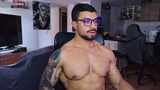 Michael_Diamond live cam on StripChat