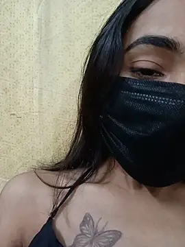 sexybittu live cam on StripChat