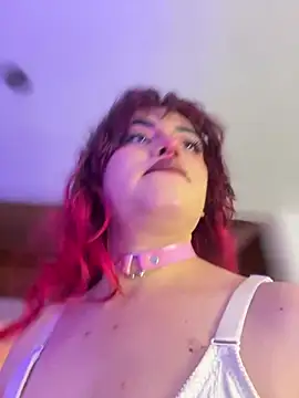 NikkiNix webcam