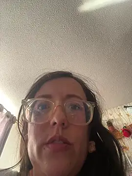 I_Am_BellyRose webcam