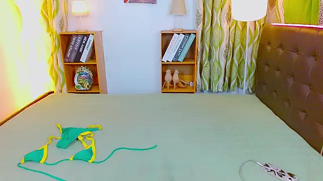 Naughty_Jessie