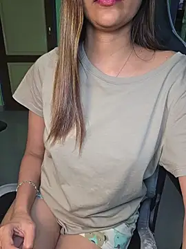 Amelia4U live sex cam