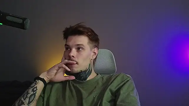 denis_here (M young) - CUM SHOW