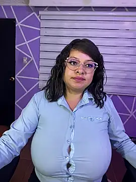 MiiaaJoness