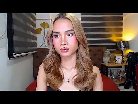 JuicyCockThea on Stripchat