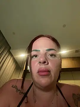 Kiara_Knightz webcam