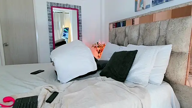Dulce_Morrys adult video chat preview