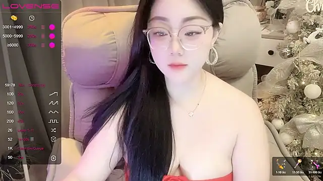 Monica-666888- webcam