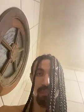 FavelaDaddyCum live cam preview