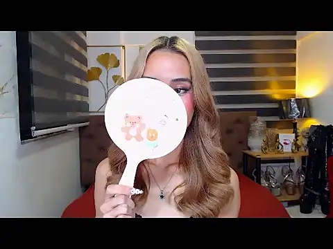 JuicyCockThea webcam