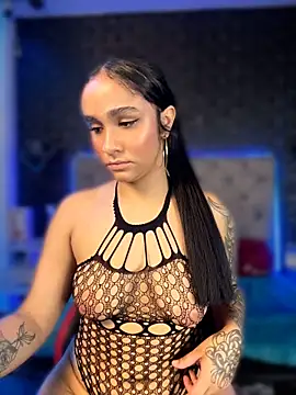 Isabella-Teen