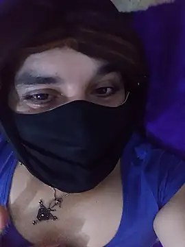 Banouti_23 webcam